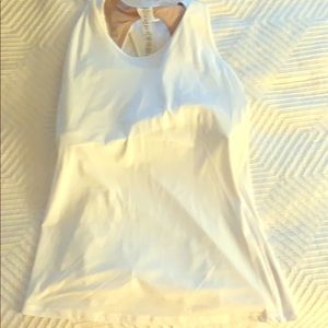 Lululemon Cross Conditioning 2 in 1 Tank